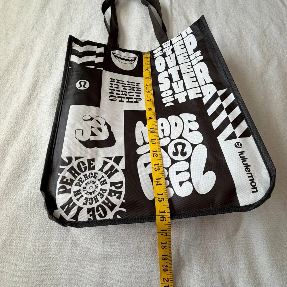 Lululemon Reusable Tote Bag Black White Graphic Print Medium Shopping Gym Bag